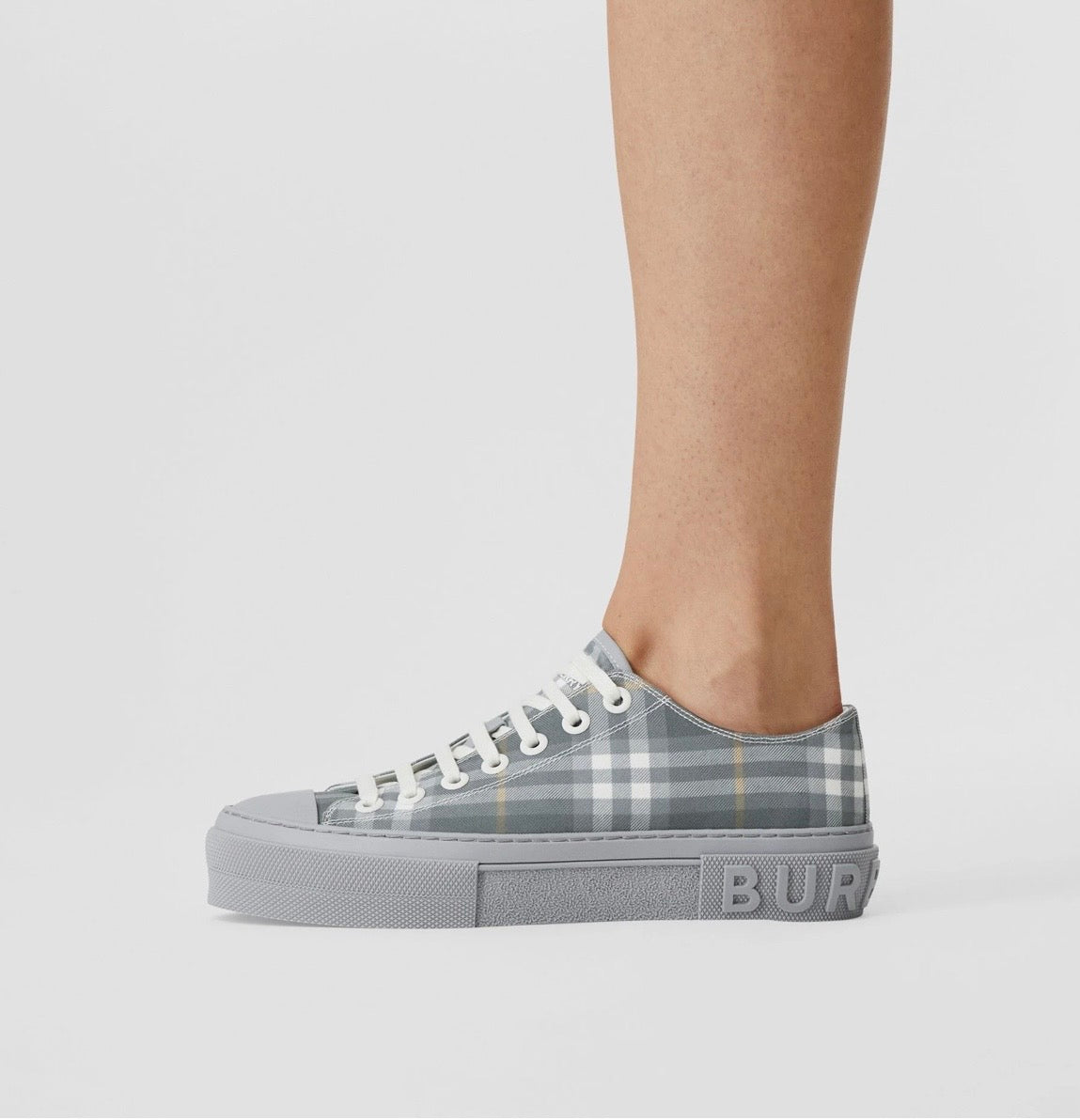 Sneaker-Burberry Gr. 38